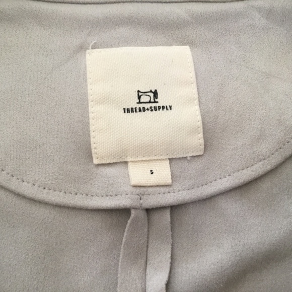 Thread and Supply Open Suede Feel Light Grey Jacket/Top is NWOT! Size Small - Picture 5 of 5